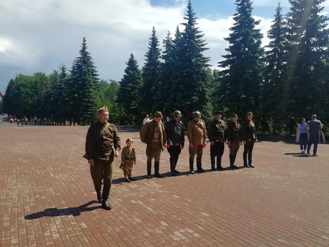 Участники клуба прививают патриотизм и младшему поколению | Источник: Ильдар Ахметшин / Vk.com