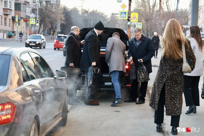 В отличие от предыдущих процессов по национализации, основные ответчики в этот раз участвовали лично, не ограничившись привлечением юристов и адвокатов  | Источник: Михаил Шилкин