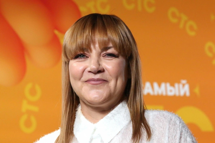 Анна Уколова | www.starhit.ru