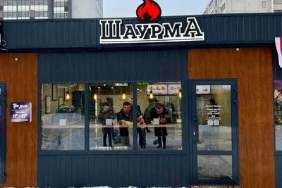 В Челябинске наказали владелицу шаурмы за отравление