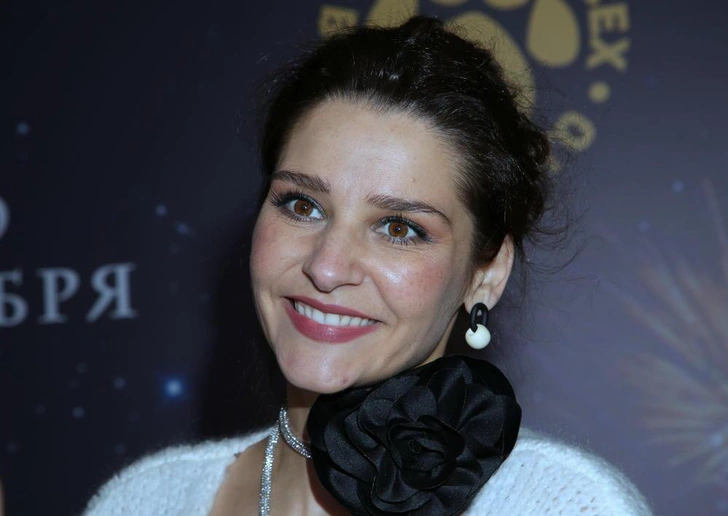 Глафира Тарханова | www.starhit.ru