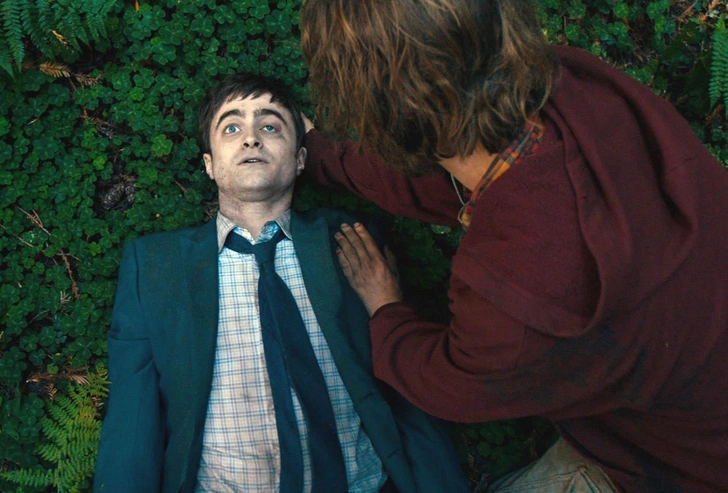 Кроме Гарри Поттера: 7 фильмов с Дэниелом Рэдклиффом, которые должен посмотреть каждый | Источник: кадр из фильма «Человек-швейцарский нож»