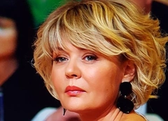 Юлия Меньшова заговорила о жестких методах воспитания отца