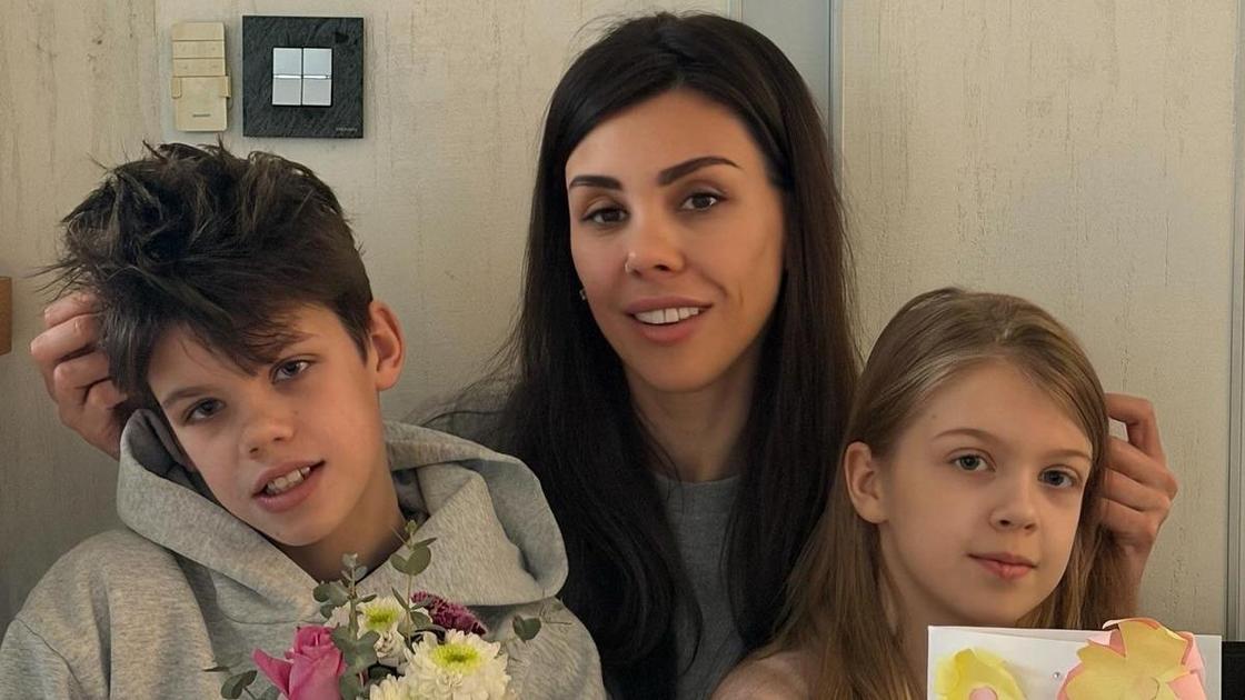 После 12 попыток ЭКО и скандального аборта дочь Турецкого станет мамой в третий раз