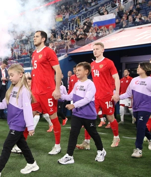 Сборная России впервые за четыре года проиграла: почему не получилось «сделать» Чили?