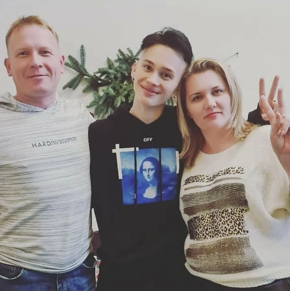Дмитрий Тюленев старается во всем поддерживать Даню, несмотря ни на что