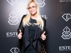 Гулькина назвала зверями тех, кто травит Долину, и обрушилась на Полину Лурье: «112 млн — это простой человек?»