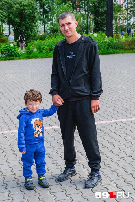 Сергей не знает о росте цен на услуги ЖКХ и говорит, что не разбирается в этом вопросе | Источник: Тимофей Калмаков / 59.RU