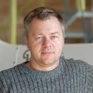 <p>Андрей Иванов</p>