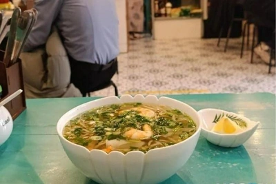 Novosibirsk's Vietnamese Food: Beyond Pho Bo and Nem