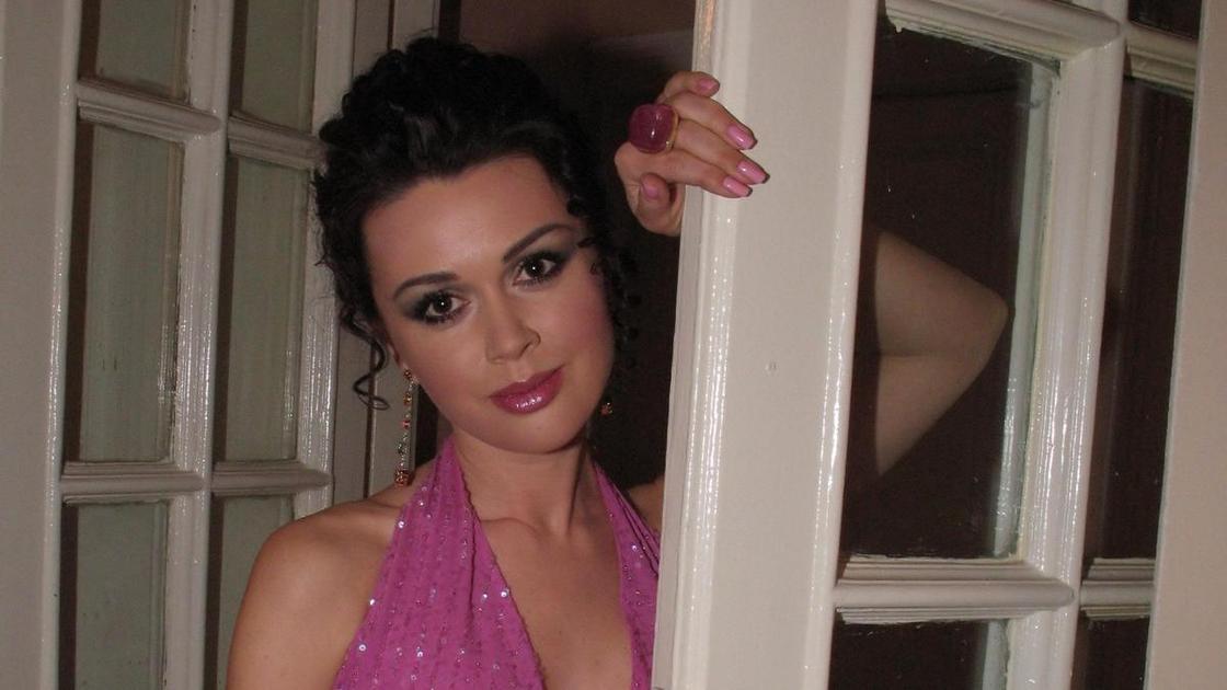 Такой Анастасию Заворотнюк вы не видели никогда&nbsp;&mdash; актриса задолго до успеха &laquo;Моей прекрасной няни&raquo;