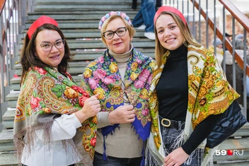 На концерт Марина приехала с дочерьми | Источник: Тимофей Калмаков / 59.RU