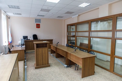 142 дня на работе: замглавы района судят за мошенничество