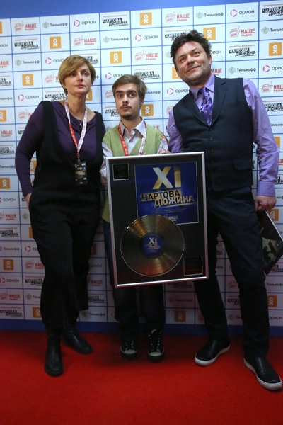 Сергей Белоголовцев с супругой Натальей и сыном Евгением | www.starhit.ru