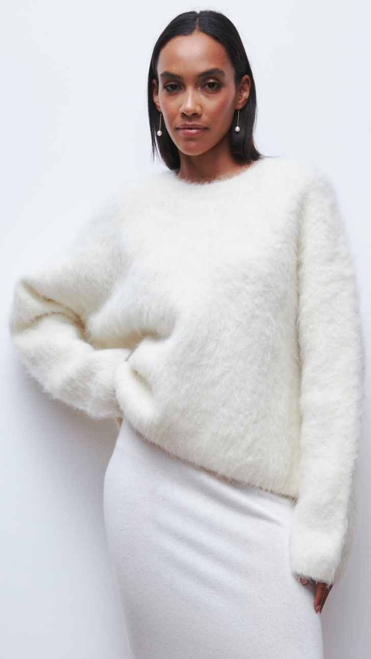 Базовый гардероб в офис: только 8 вещей для экономии времени утром