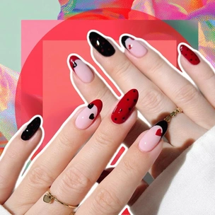 Темный маникюр с сердечками: как сделать легкий дизайн ногтей на зиму 2025/26