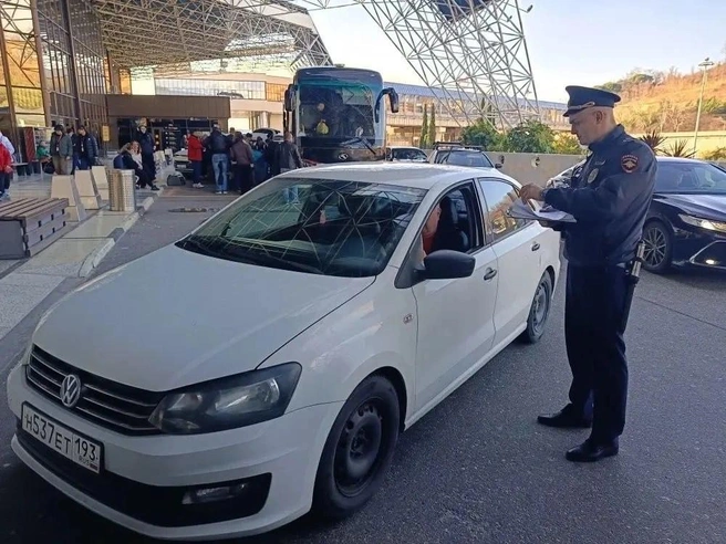 У водителей такси должна быть лицензия | Источник: transport_i_dorogi/t.me