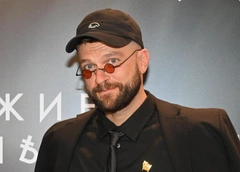 Кирилл Нагиев о младшем брате, которого отец скрывал от всех: «К сожалению, Марк очень хочет стать актером. Мы отговариваем»