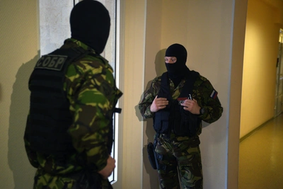 Обыски у журналистки Анны Шариповой и её дочери в Находке