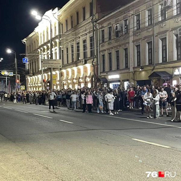 Народа становится все больше | Источник: Кирилл Поверинов / 76.RU