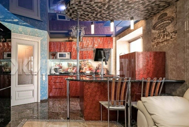 Для кухни использовали яркие цвета  | Источник: N1 / Жилфонд