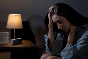 «Из-за закрытых границ полгода не видела мужа. Переезжать к нему или начинать жизнь заново?»