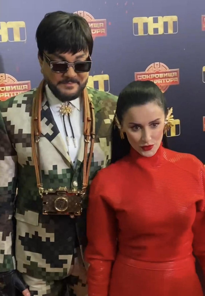 Киркоров снял корону, Бузова сделала признание, Погребняк назвала главного лицемера шоу «Сокровища императора»