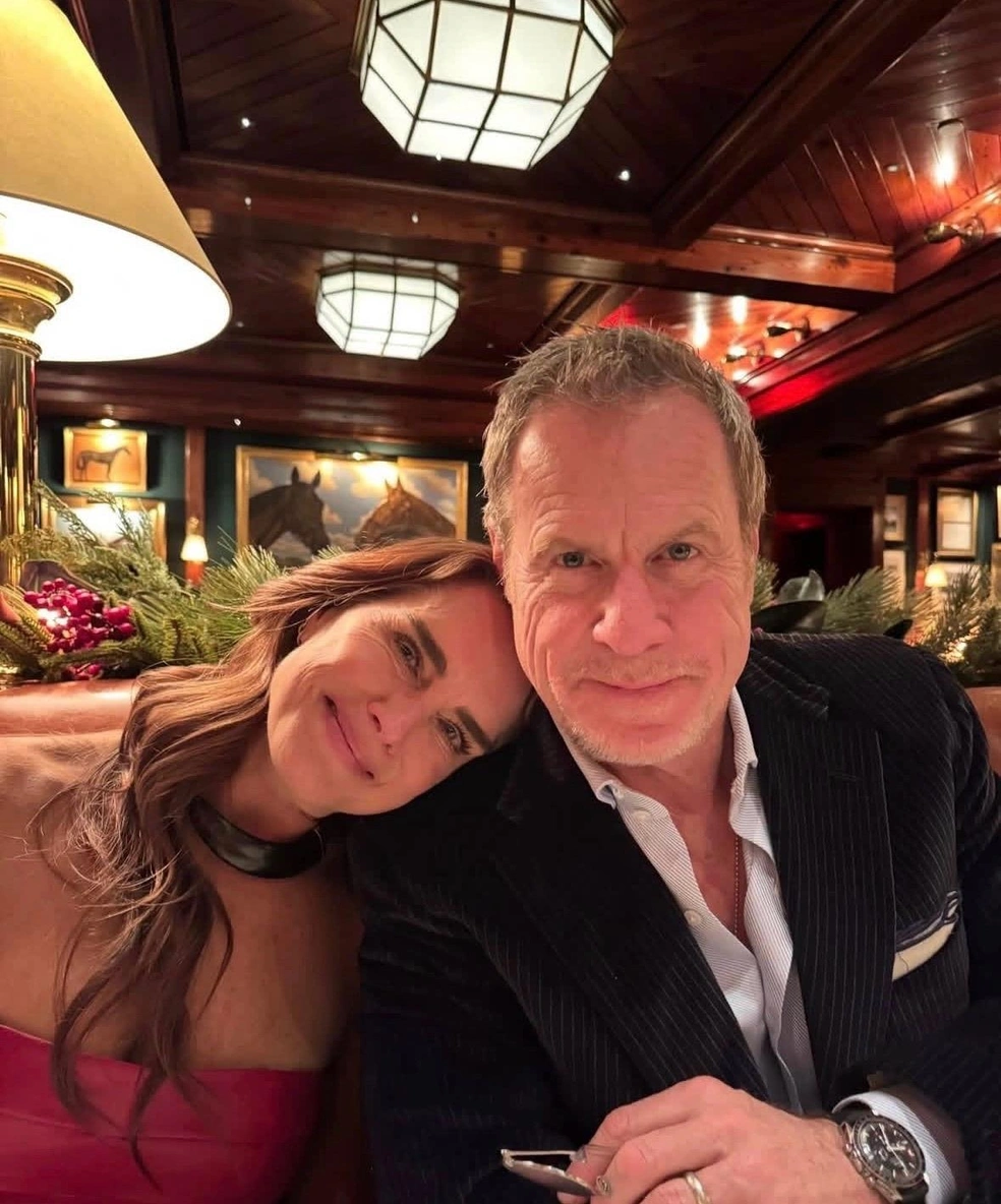 Брук Шилдс и Крис Хенчи познакомились в 1999 году | Источник: brookeshields/Instagram (экстремистская организация, деятельность запрещена на территории РФ)
