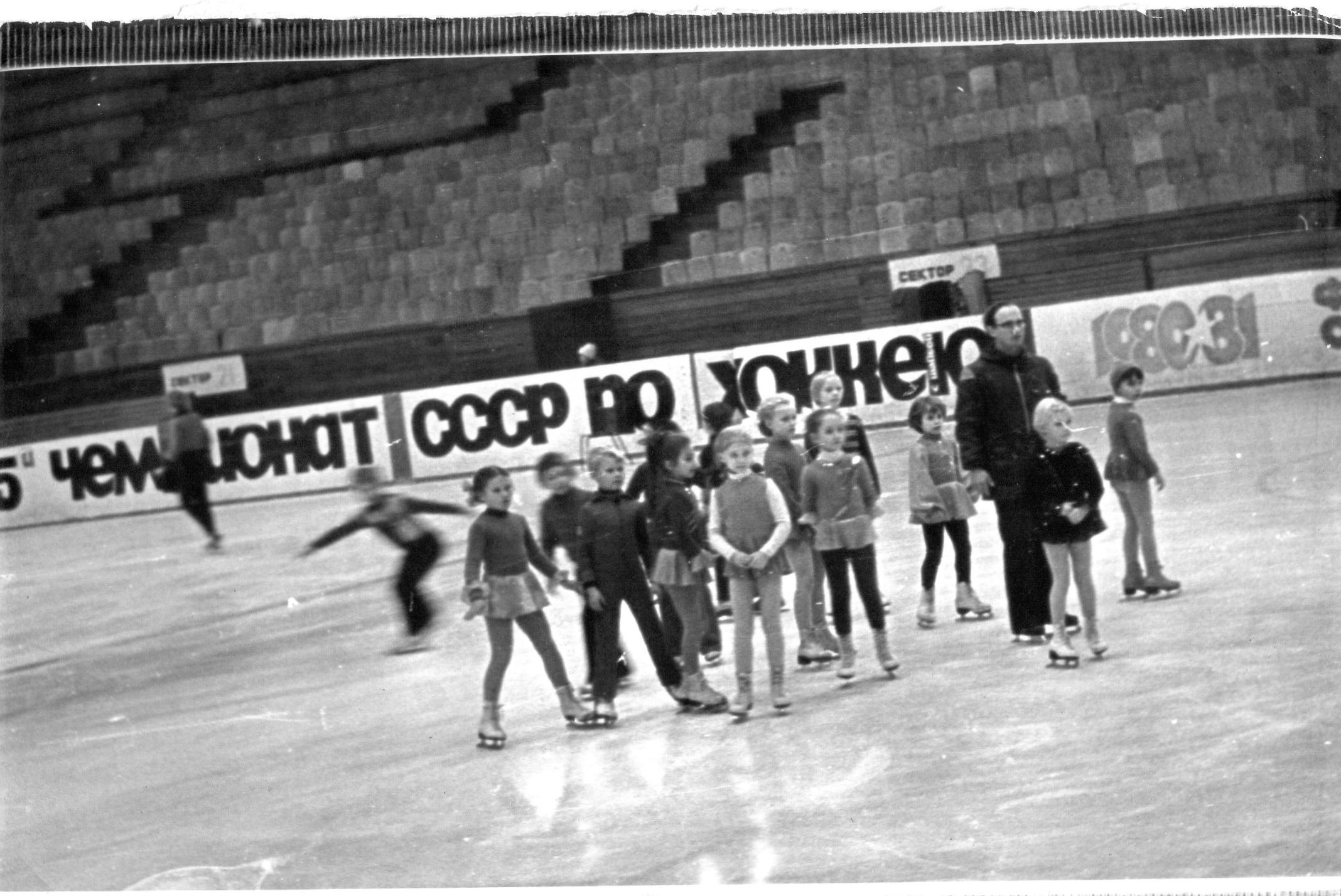 «Из каждого утюга лилось, что он гений и чудо». Дед фигуриста Ильи Малинина назвал причины неудачного выступления внука на Олимпиаде