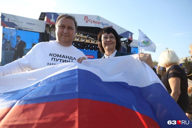 Пришли представители «Народного фронта» | Источник: Роман Данилкин / 63.RU