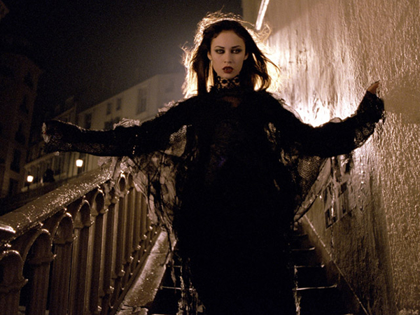 Хэллоуин: самые красивые вампирши в истории кино | Vogue Russia