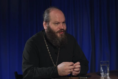 Priest: '21st Century' Yet Tyumen Lacks Mobile Internet