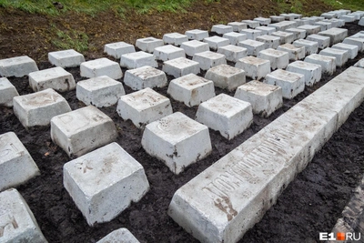 Artemy Lebedev slams restored keyboard monument in Yekaterinburg