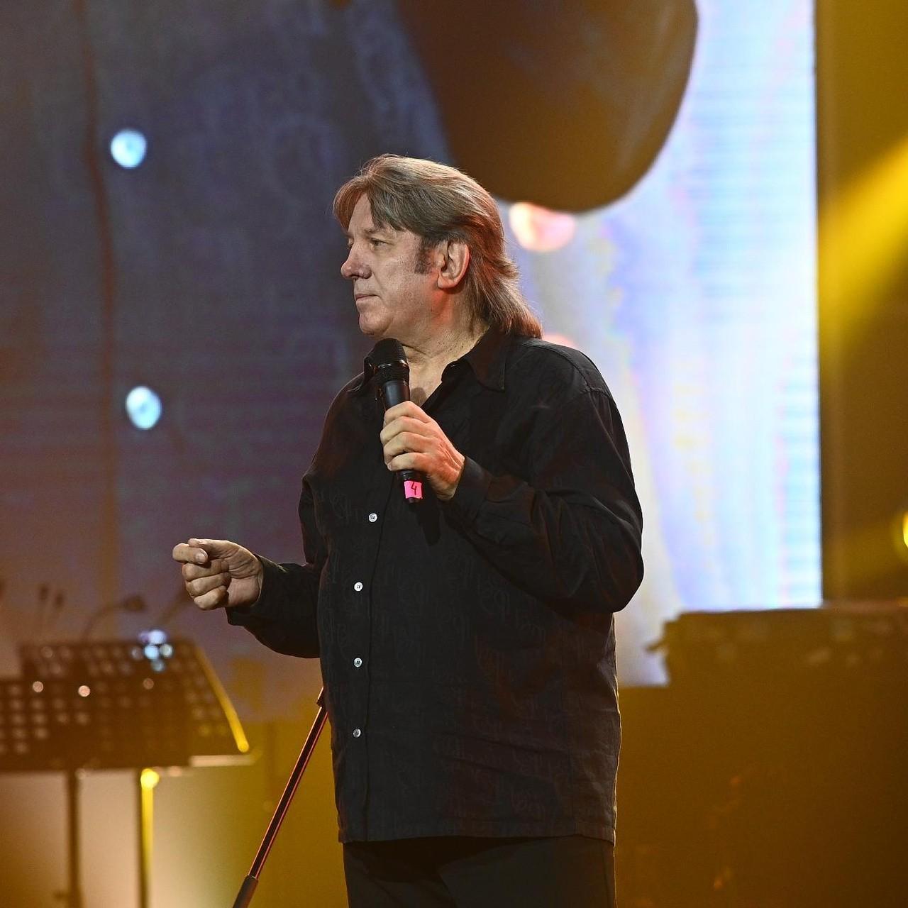 <p>Юрий Лоза</p>