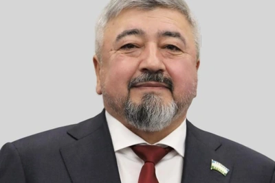 Васимов инициировал проверку КСП Уфы по служебным авто
