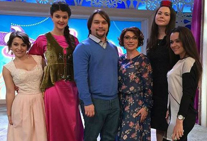 «Давай поженимся»: Роза Сябитова с сыном, фото
