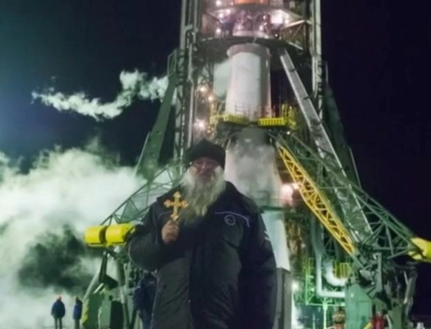 Позывной космонавту помог выбрать настоятель | Источник: В поисках Бога / телеканал СПАС