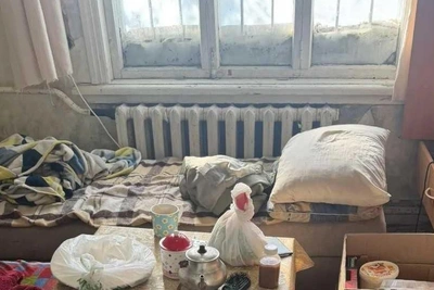 В Екатеринбурге нашли семью, жившую в полузаброшенном доме