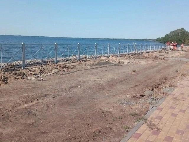 Пока конструкция выглядит странно | Источник: Изнанка Челябинска / t.me