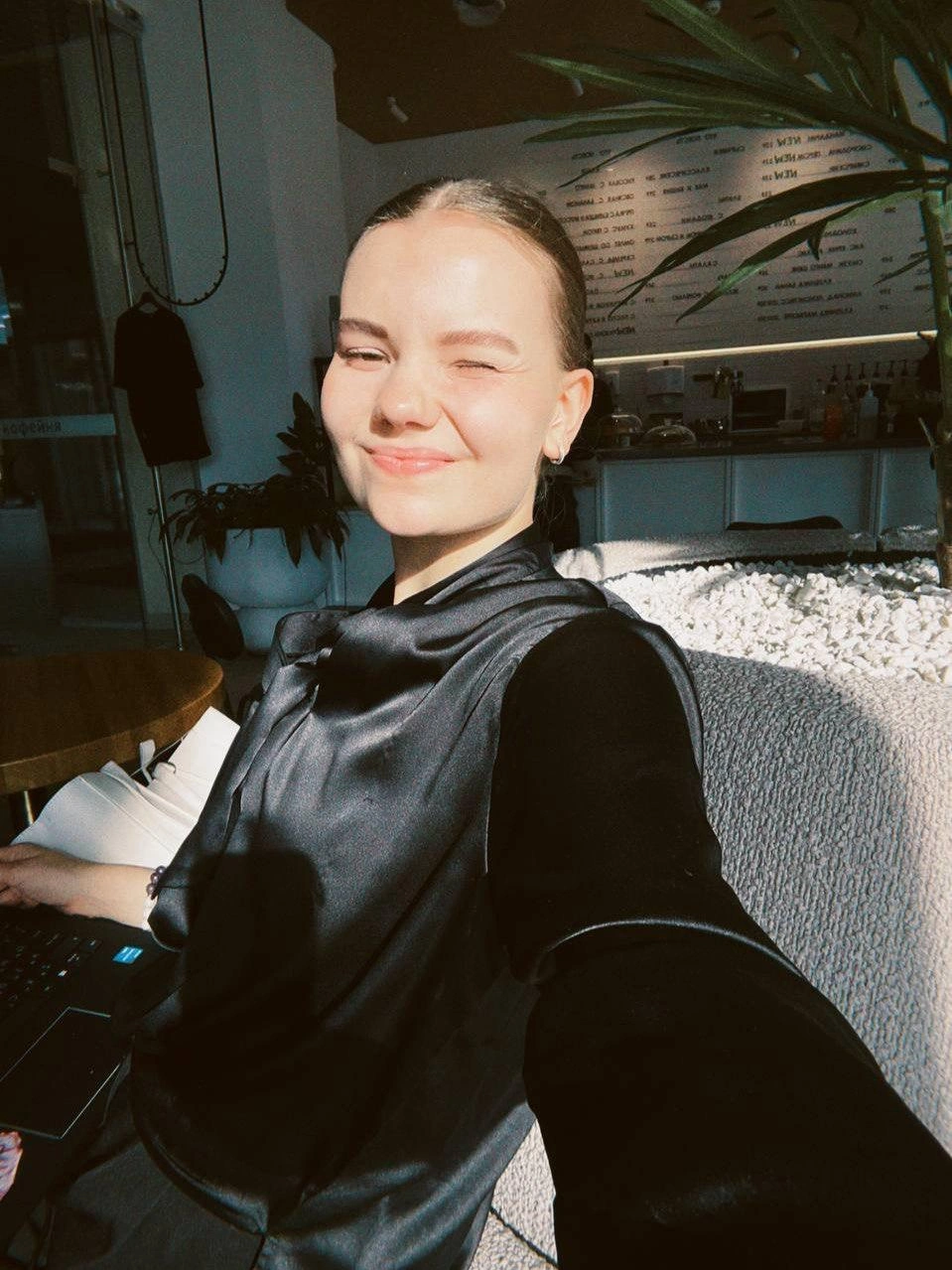 Ярослава и не думала, что свяжет свою жизнь с авиацией | Источник: topstewardess / Instagram.com (соцсеть запрещена на территории РФ)
