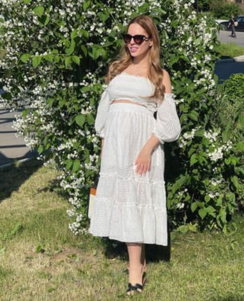 Беременная Юлия Ефременкова объявила, когда выйдет замуж за Мондезира