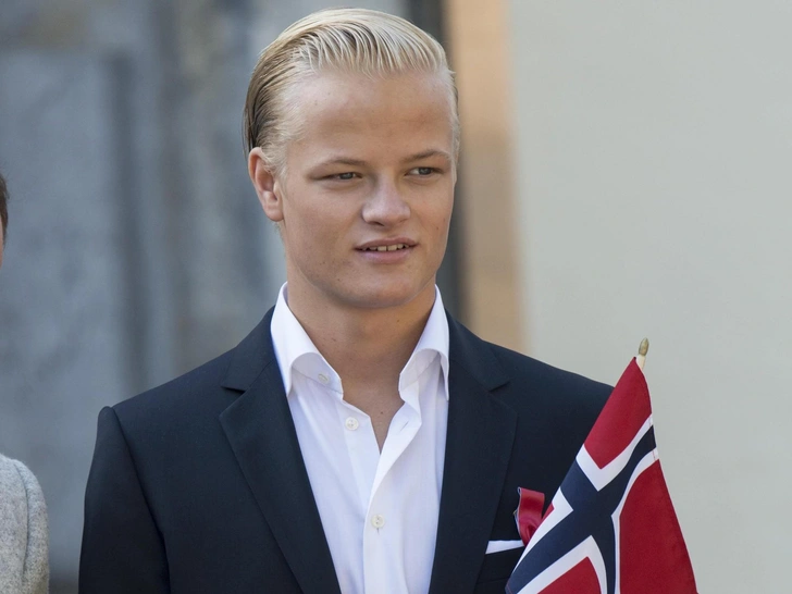 Принцесса Норвегии впервые прокомментировала скандал вокруг брата, обвиненного в насилии | marieclaire.ru