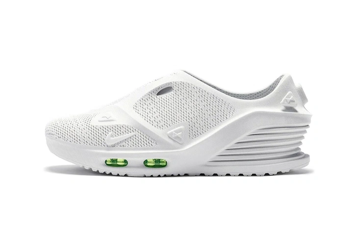 Air Max Link: новые кроссовки Nike, напечатанные на 3D-принтере | marieclaire.kz