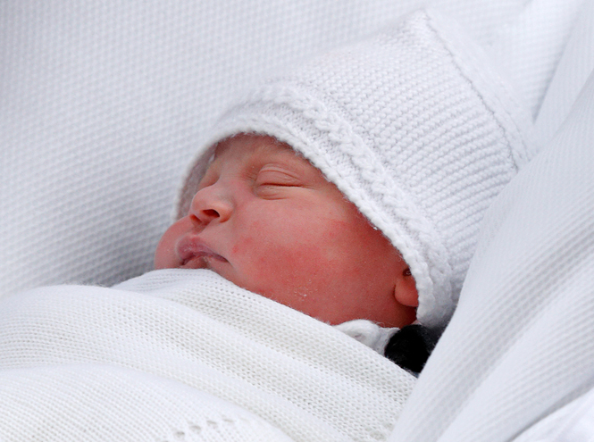 Фото №2 - «Троллим французов»: реакция британцев на имя новорожденного принца Кембриджского