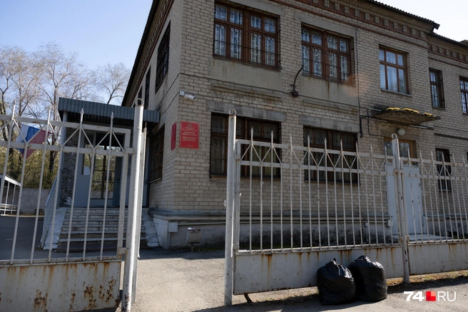 В здании военкомата вести съемку нельзя, нам оставалось только фиксировать разговоры | Источник: Наталья Лапцевич