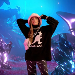 Классика уличного стиля: 20 самых модных вещей из коллаборации Kangol и H&M
