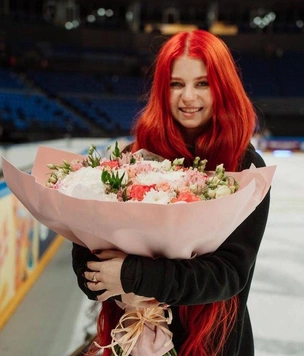 19-летняя фигуристка Александра Трусова выходит замуж. Любуемся фото горячей невесты