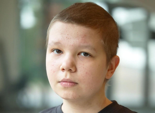 «Госквот на лечение нет». 14-летняя жительница Луги нуждается в помощи | Источник: семейный архив