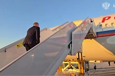 Путин покинул Новосибирск после СКИФ