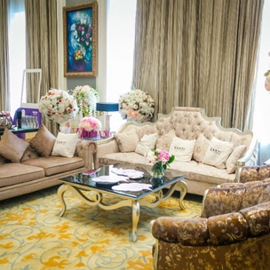 В отеле St.Regis Moscow Nikolskaya прошел beauty-девичник Woman.ru